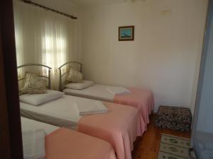 Villa Seos客房内的一张或多张床位