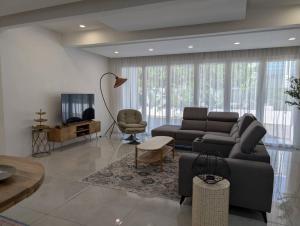 Luxury Tropical Bungalow in Damansara Golden Core