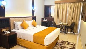 Concorde Inn Hotel