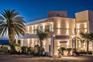 玛利亚Drossia Palms Hotel and Nisos Beach Suites的相册照片