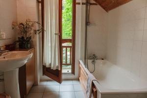 Chalet Saskia - Simply Perfect的一间浴室