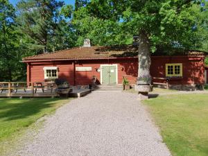 Tranås Vandrarhem的庭院或其他户外区域