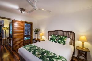 努沙南太平洋度假酒店&Spa的一间客房