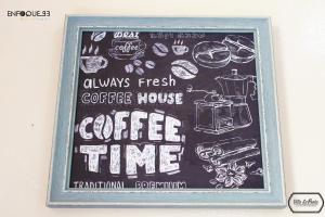 利马拉蓬塔公寓的咖啡屋咖啡时间的黑板标志