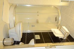 锡诺普多卢纳伊酒店的一间浴室