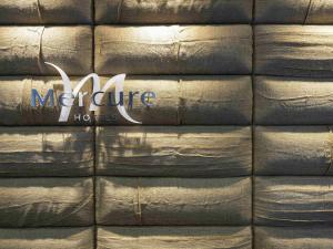 美居酒店柏灵查勒边检站店