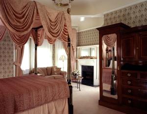 玛吉斯迪克酒店客房内的一张或多张床位