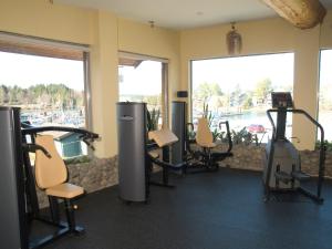 西海岸海港汽车旅馆的健身中心和/或健身设施