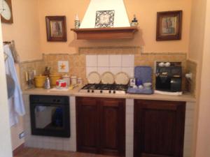 Al Vecchio Camino的厨房或小厨房