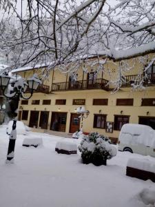 冬天的Via Ferrata Hotel