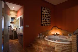 霍斯德布里尼亚斯酒店的一间浴室