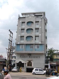 古瓦哈提Hotel Amrit Regency的相册照片