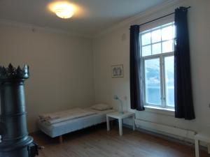 Vikinghaug公寓客房内的一张或多张床位