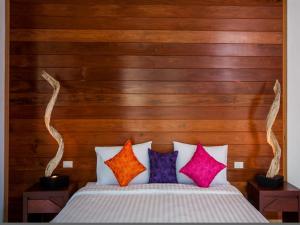 Paradise Resort Phi Phi-SHA Plus客房内的一张或多张床位