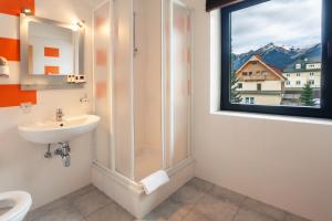 Residence AlpenHeart的一间浴室