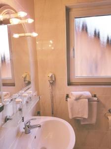 飞天大酒店 的一间浴室