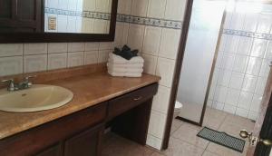 Hotel Las Brumas的一间浴室