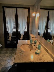 诺纳杜农庄酒店的一间浴室