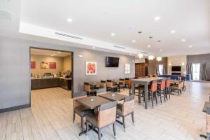 休斯顿Comfort Suites Near Sam Houston RacePark的相册照片