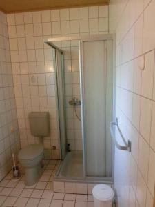 莲莎德索尔陶酒店的一间浴室
