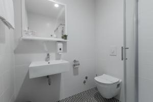 斯塔西亚酒店的一间浴室