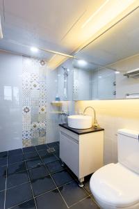 济州M度假村 的一间浴室