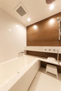 静冈七雄酒店的一间浴室