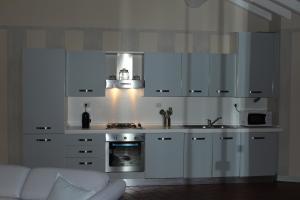 典雅之家公寓的厨房或小厨房