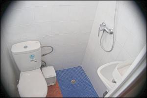 Apartamento Conil Centro的一间浴室