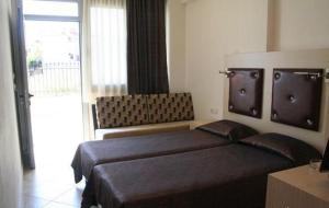 梅塔诺佛希斯4尤公寓式酒店的相册照片