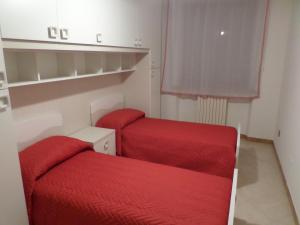 Appartamento in villa客房内的一张或多张床位