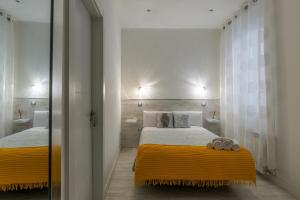 马德里见旅馆客房内的一张或多张床位