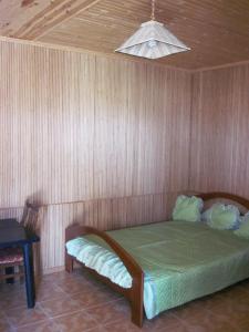 Otdyh - Berdyanskaya Kosa客房内的一张或多张床位