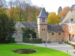 Château de Bonne Espérance外面的花园