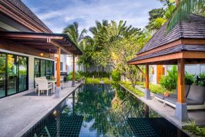 卡马拉海滩The Bell Pool Villa Resort Phuket的相册照片
