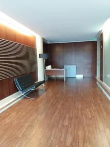 萨尔塔Departamento moderno centrico, vista ciudad, valle y montañas的相册照片