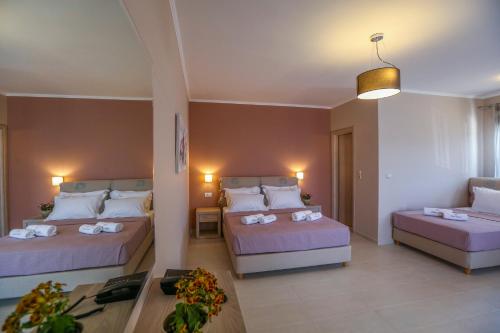 Petani Resort客房内的一张或多张床位