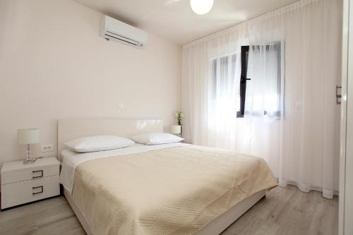 特罗吉尔Apartments Villa Aquamarie的相册照片