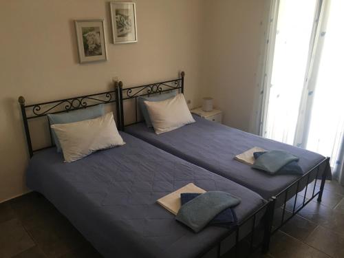 Serifos Palace客房内的一张或多张床位