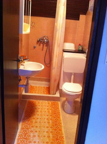 Nada Apartment的一间浴室