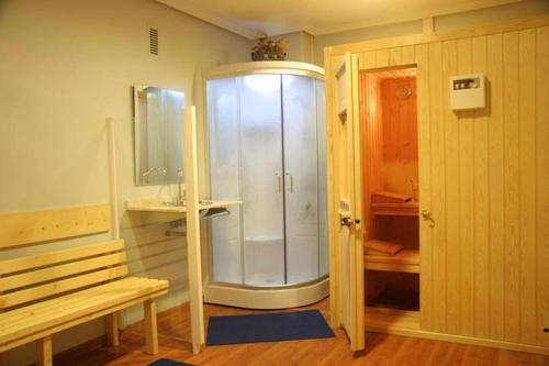 卡米诺里尔酒店的一间浴室