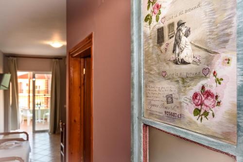 科林瓦里奥伊利诺兰梦想酒店的挂在墙上的一张照片
