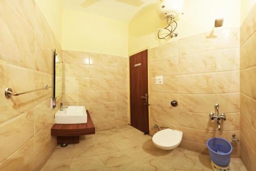 Hotel Palace的一间浴室