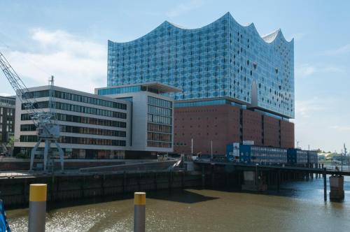 Gästezimmer an der Elbphilharmonie contactless Check in picture 1