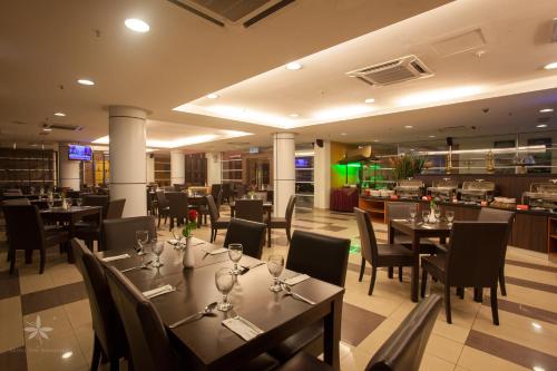 斯里马来西亚瓜拉丁加奴酒店餐厅或其他用餐的地方