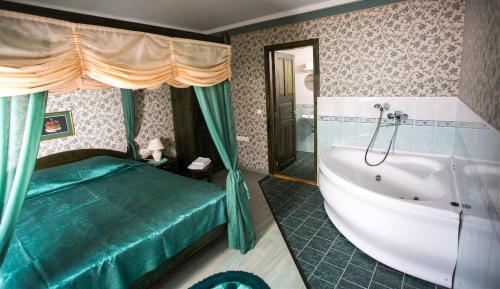 卡塔利纳宾馆的一间浴室