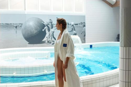 贝诺代Hotel Kastel & Spa avec piscine d'eau de mer chauffée的相册照片