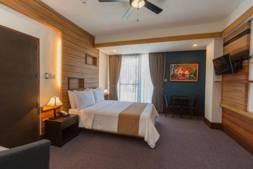 碧瑶格兰西拉派因斯酒店客房内的一张或多张床位