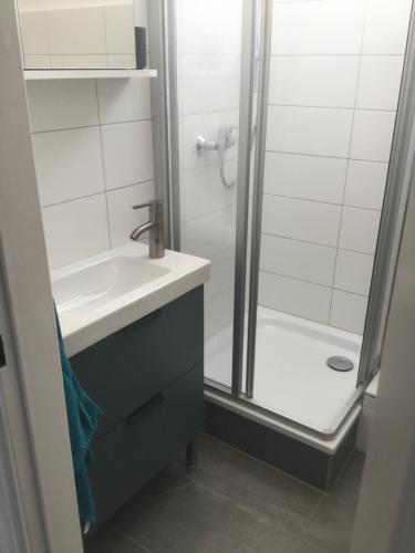 Grö 13的一间浴室