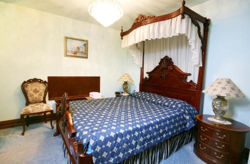 Villa Dallas Residence客房内的一张或多张床位